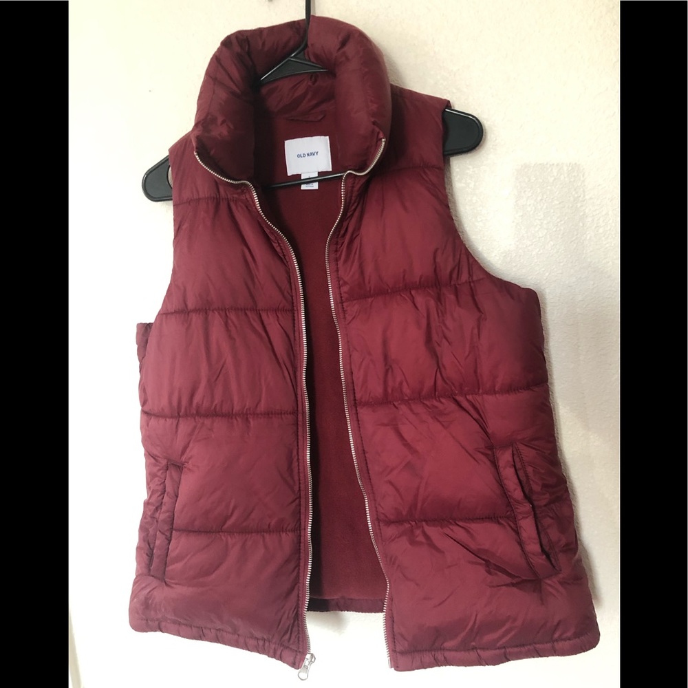 Maroon Old Navy Puffer Vest Size S
